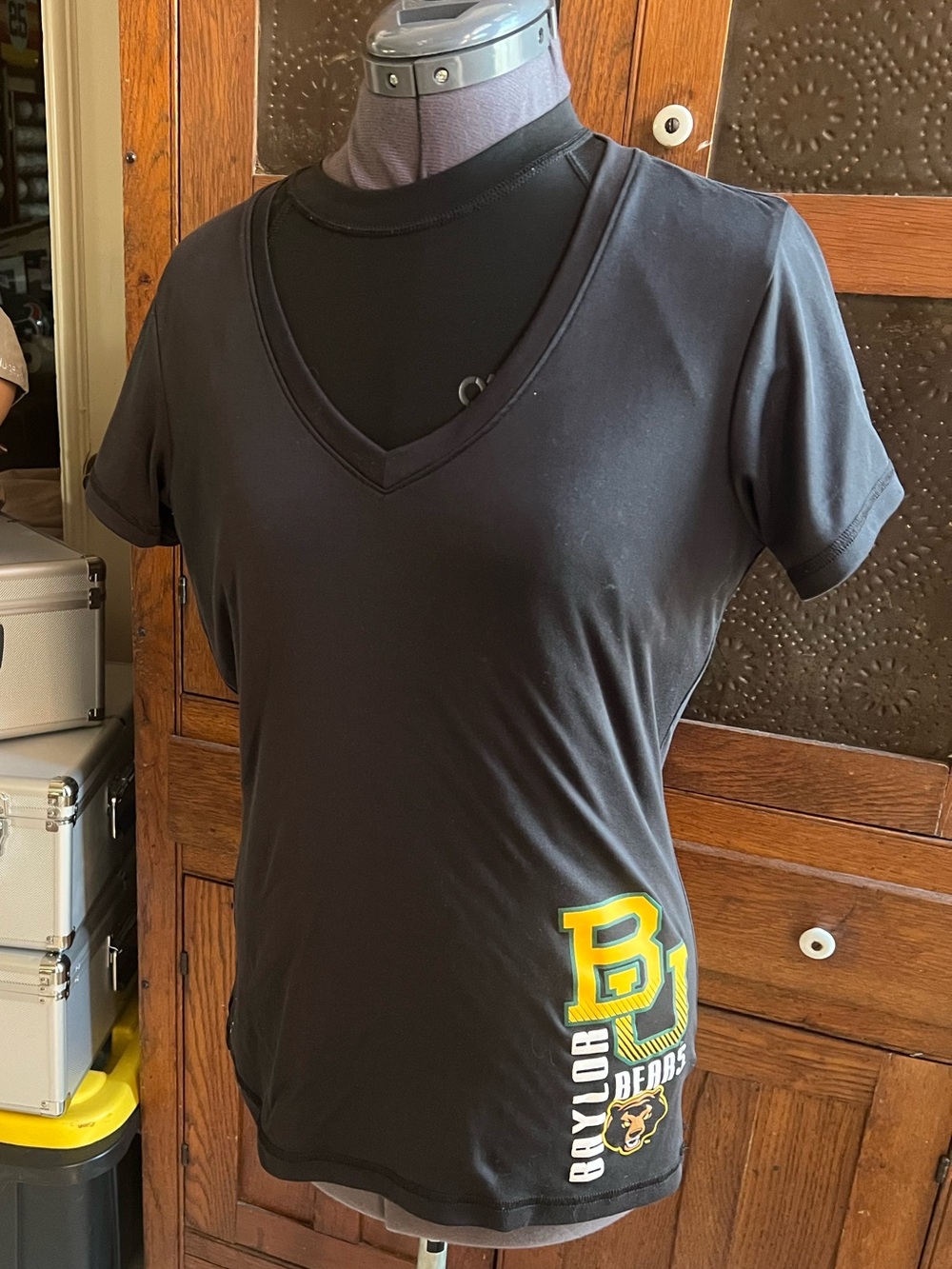 Black Baylor Bears V-Neck Women's performance T-shirt by champion size L